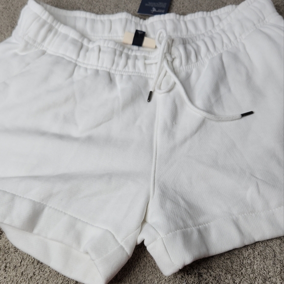 Women's Mid-Rise Fleece Shorts - Universal Thread White L - Picture 4 of 12